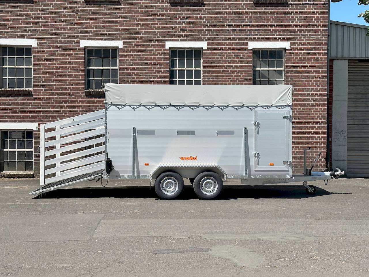 VEZEKO VT 3500 | RAMPE-/TÜR-KOMBI I TREIBGITTER | QUERTRENNWAND
