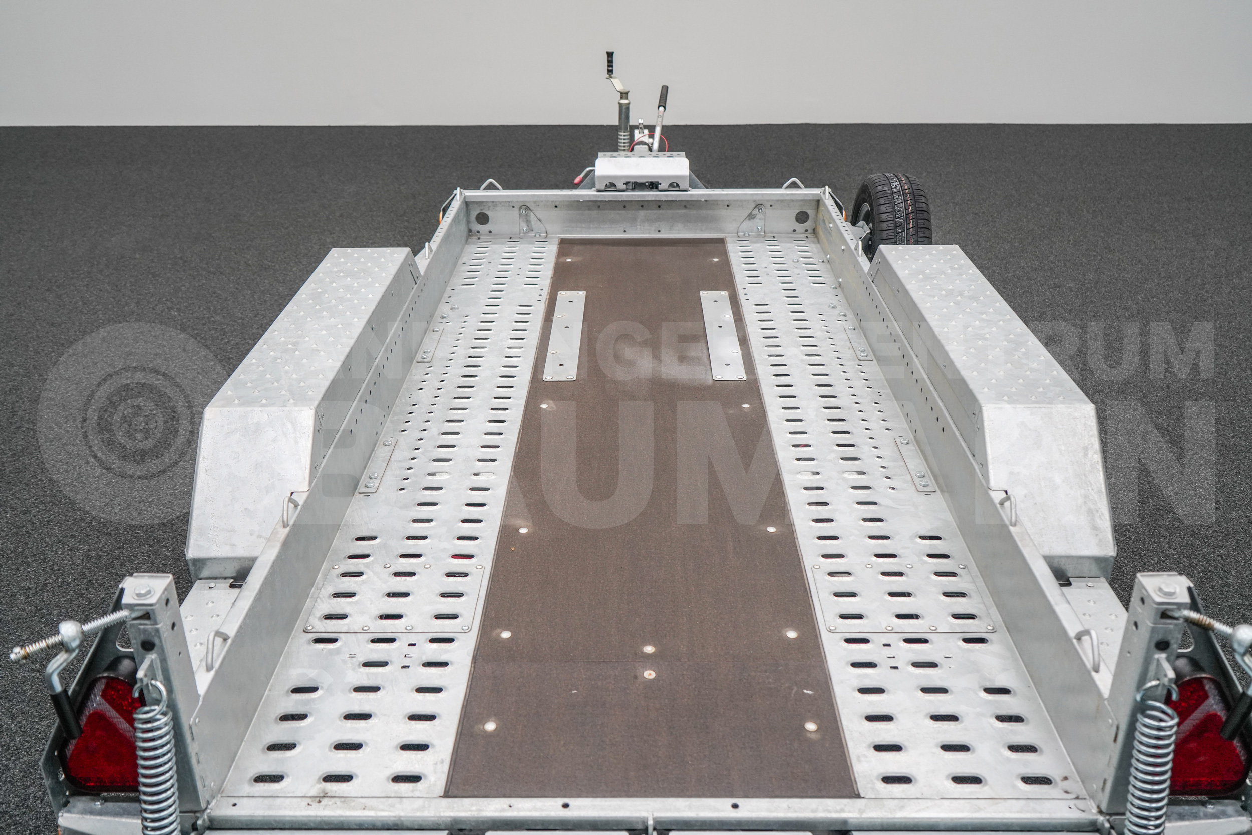 BRIAN JAMES DIGGER PLANT 543-2813-27-2-13 | SCHWERLASTRAMPE