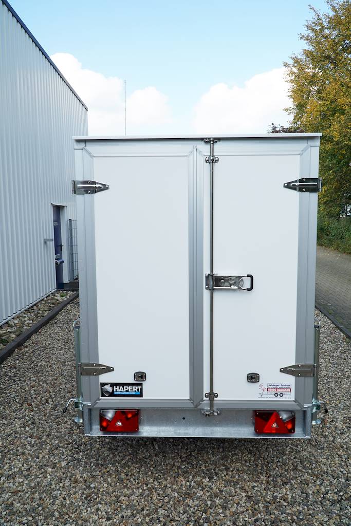 GESCHLOSSENER KOFFERANHÄNGER - S - MIETEN