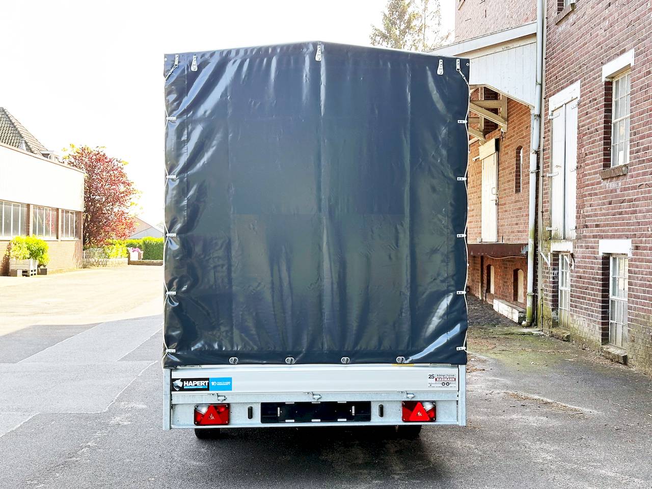 HAPERT AZURE H-2 | SCHIEBEPLANE LINKS | SATTELDACH | DUNKELGRAU
