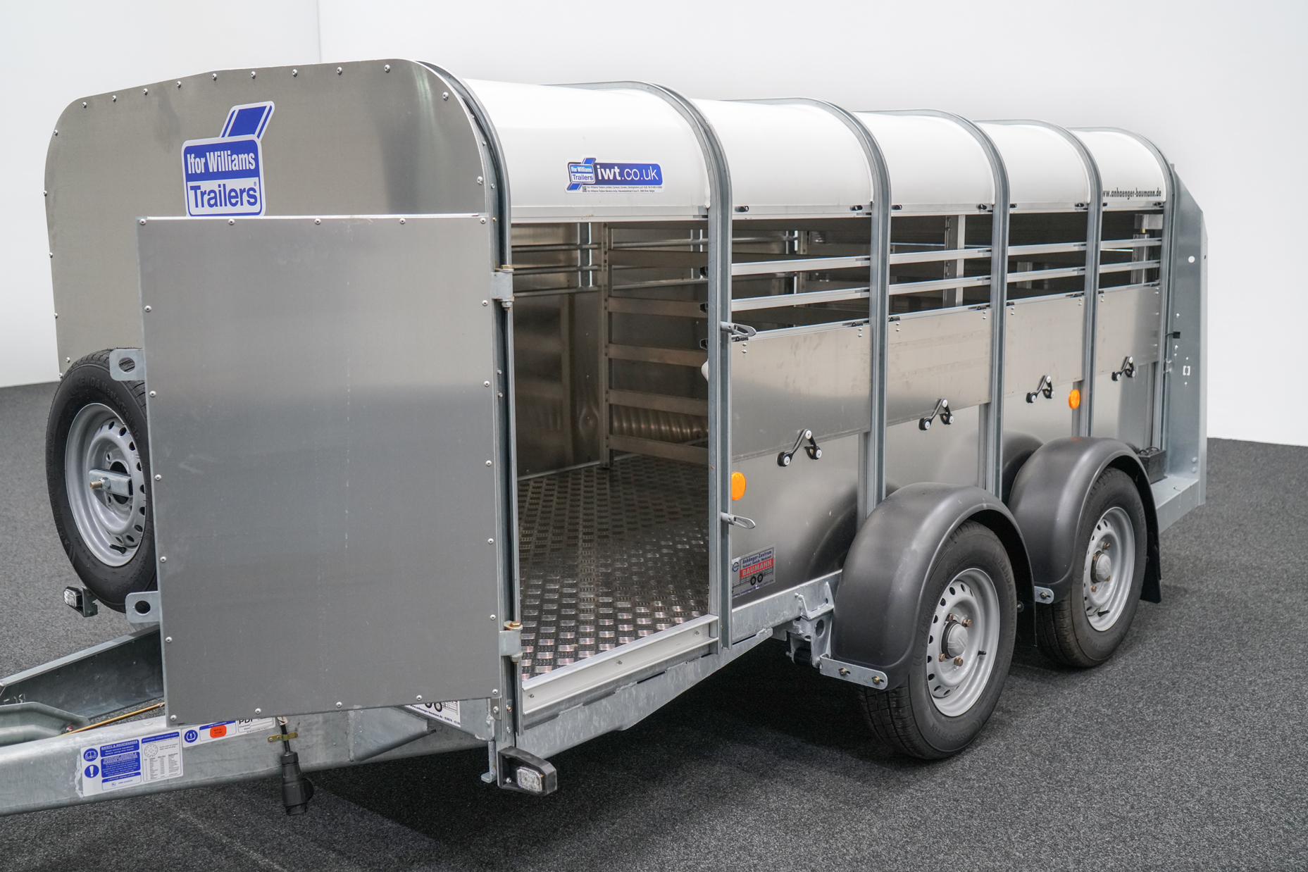 IFOR WILLIAMS TA5 | 10x4