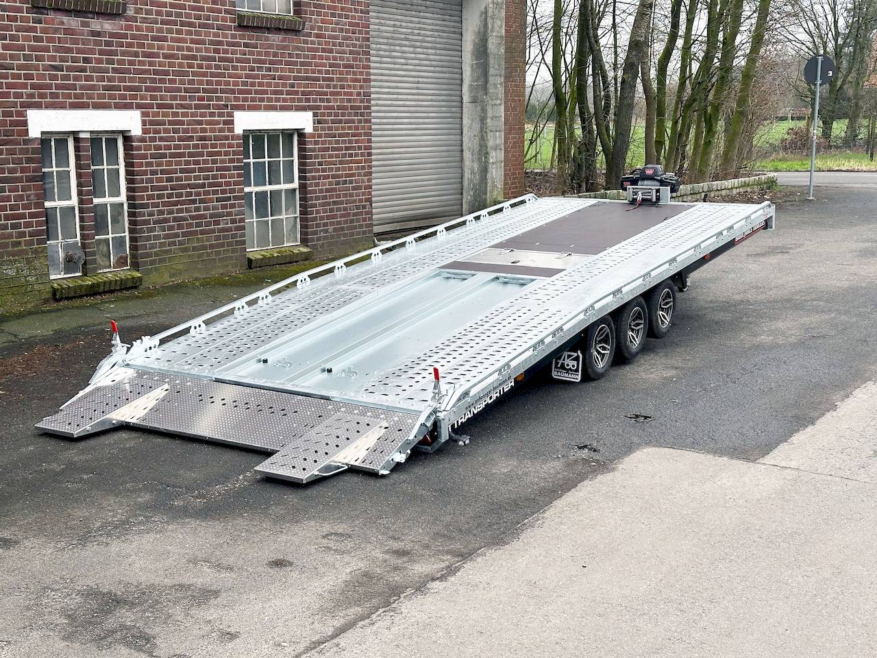 BRIAN JAMES T TRANSPORTER 231-5522-35-3-10 | FDC | KOMFORT | E-ANKIPPBAR | TRIDE