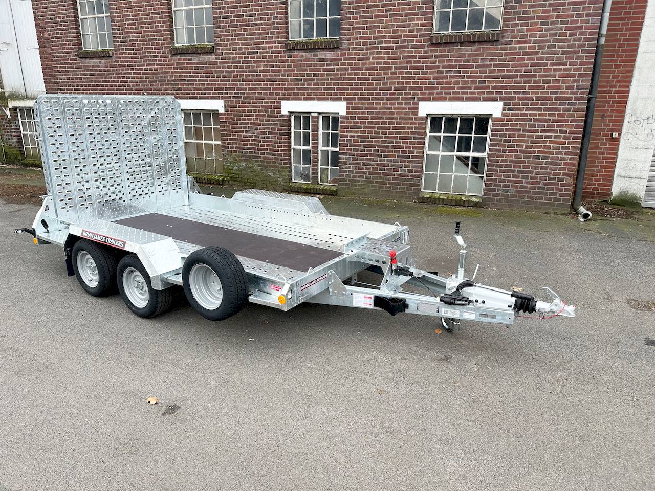 BRIAN JAMES DIGGER PLANT 543-3217-35-2-12 | SCHWERLASTRAMPE
