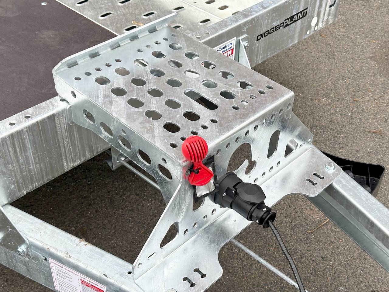 BRIAN JAMES DIGGER PLANT 543-3217-35-2-12 | SCHWERLASTRAMPE