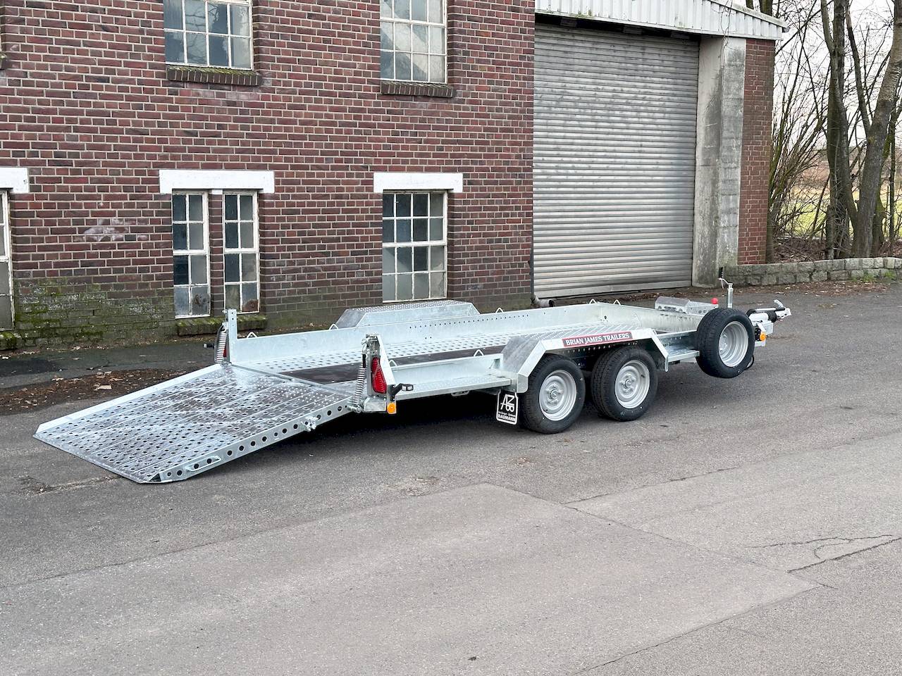 BRIAN JAMES DIGGER PLANT 543-3717-35-2-12 | SCHWERLASTRAMPE