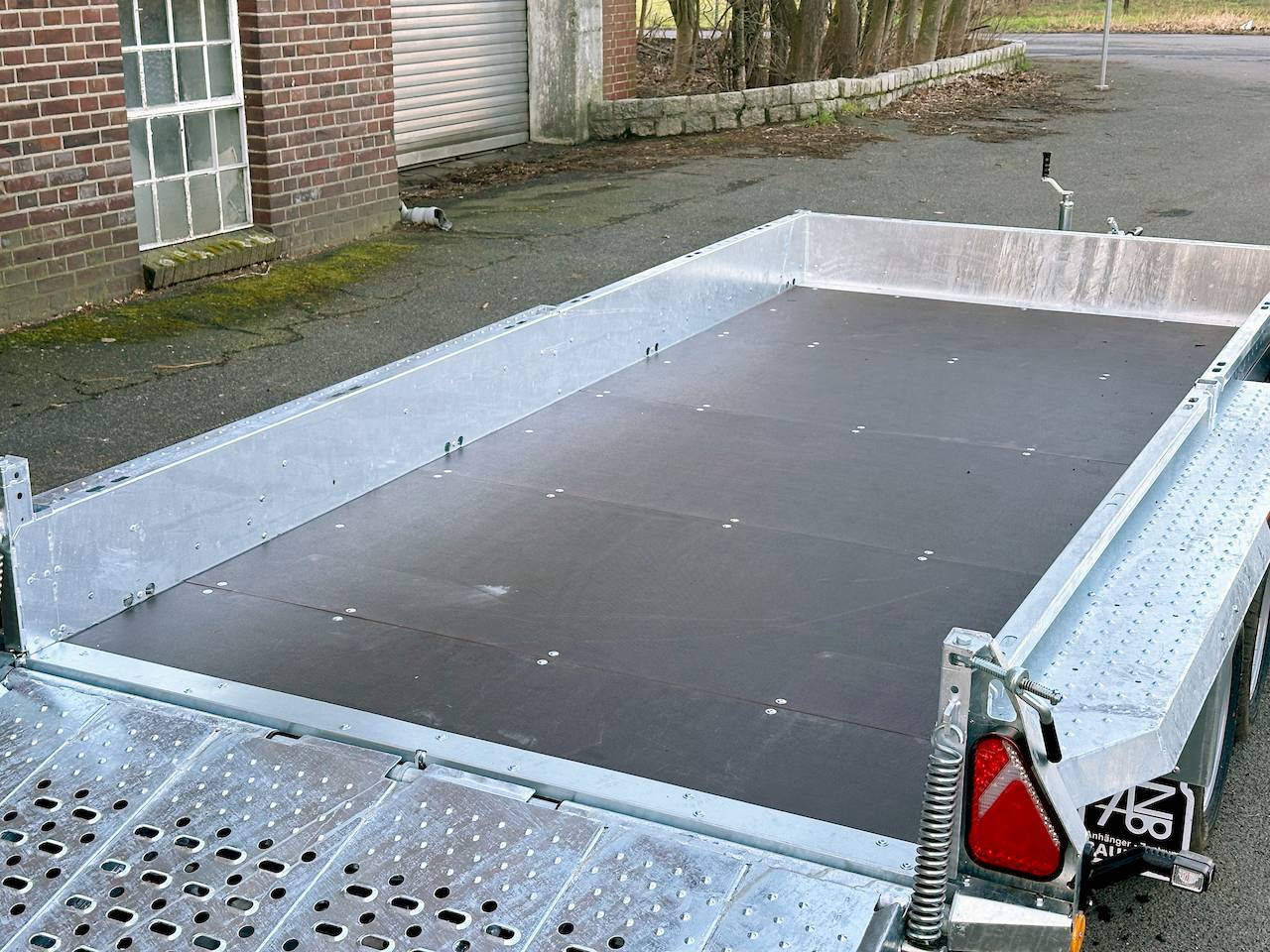 BRIAN JAMES GENERAL PLANT 551-4018-35-3-12 | TRIDEM | SCHWERLASTRAMPE