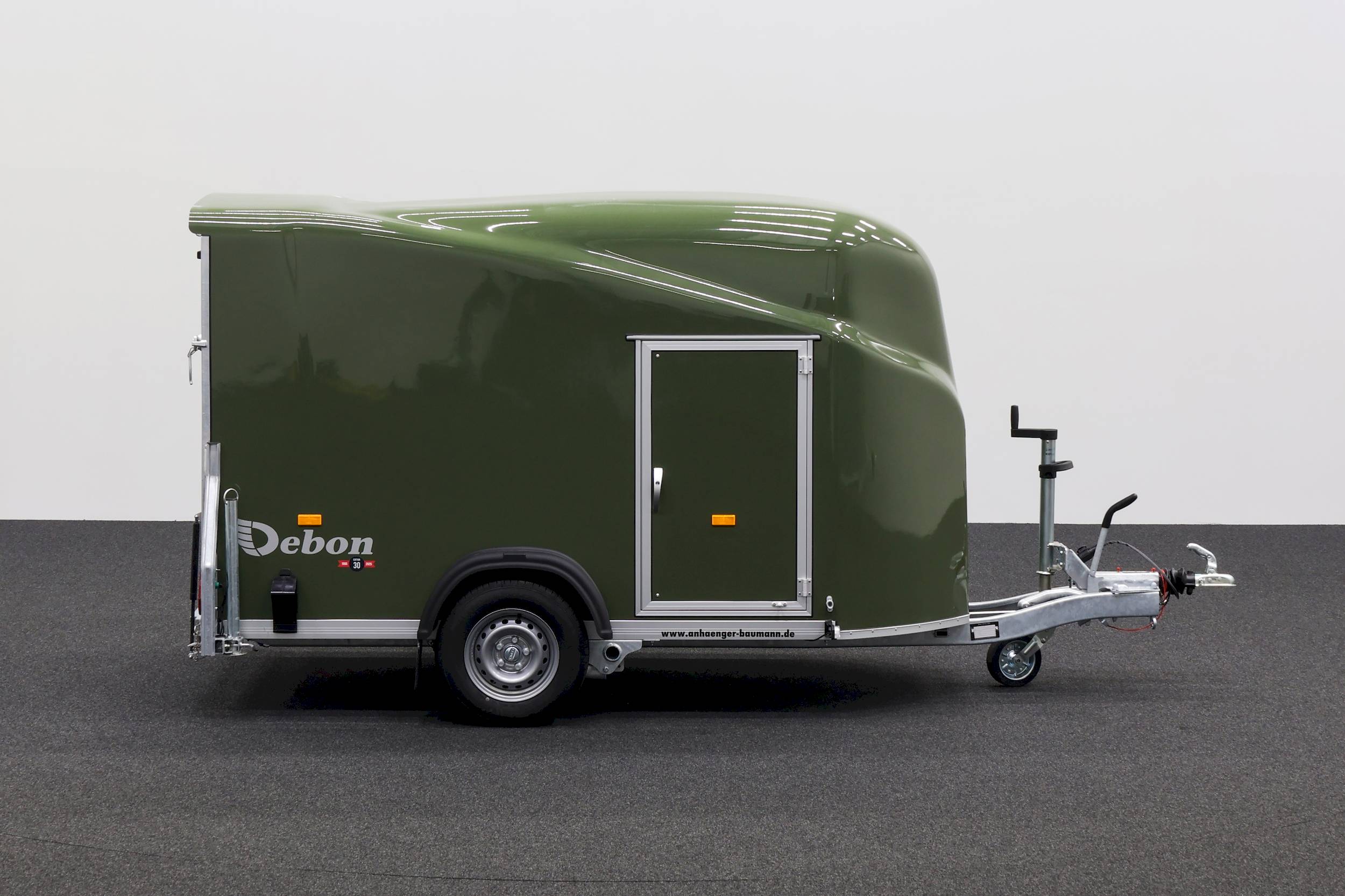 CHEVAL LIBERTE DEBON CARGO 1300