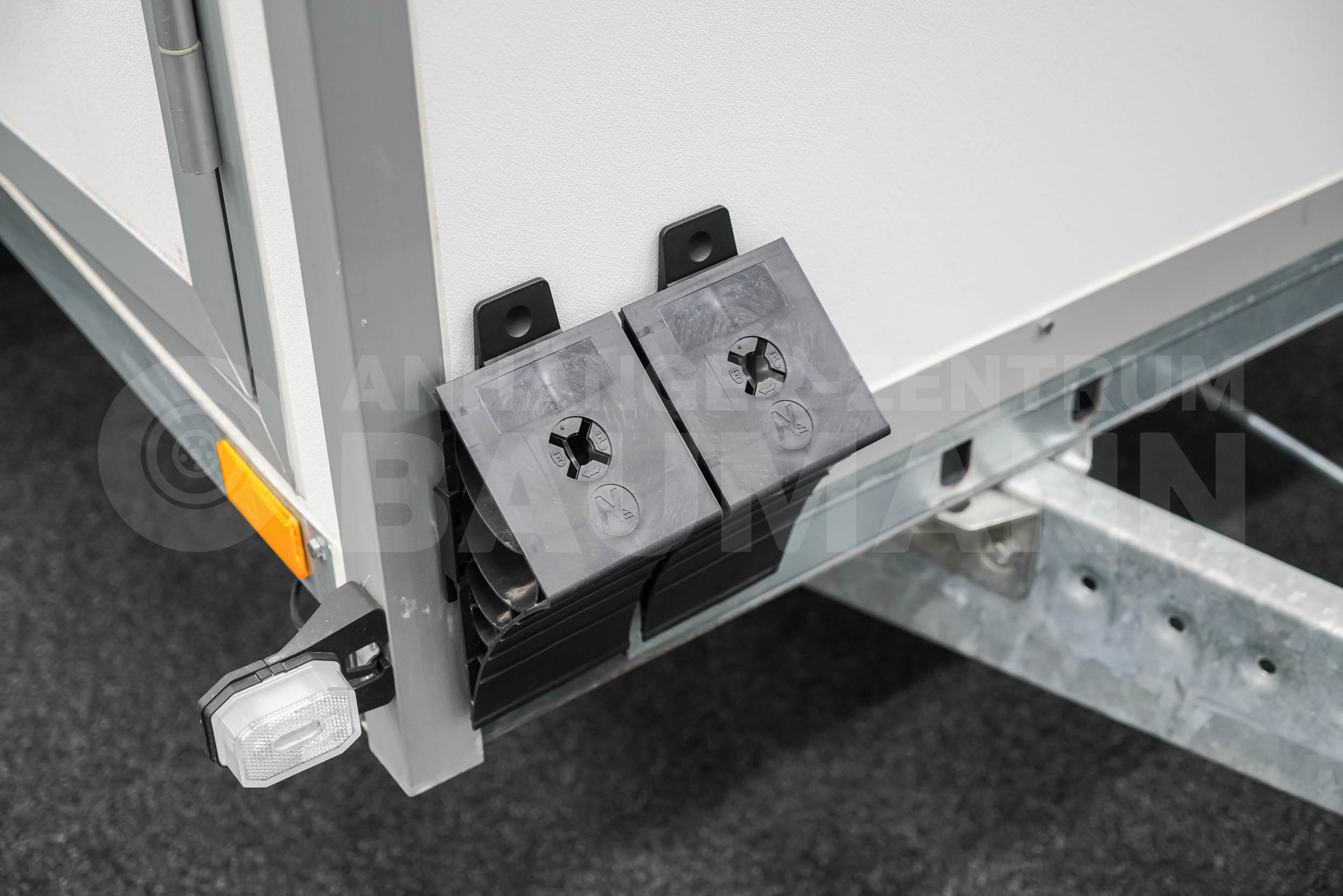 BLYSS F1330HD | SEITENTÜR