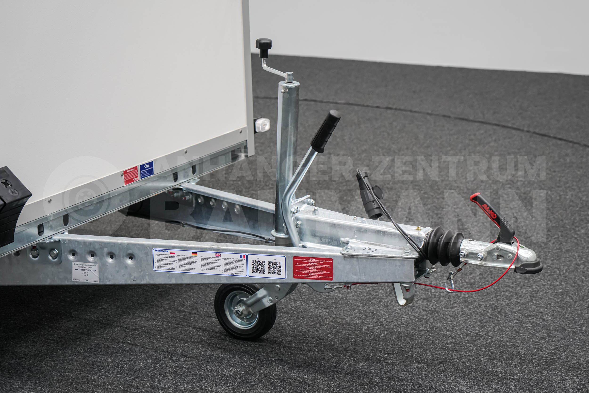 BLYSS F1336HD | RAMPE | SEITENTÜR