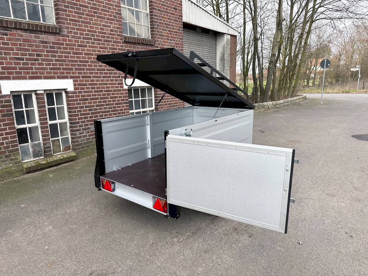 TPV TRAILERS | BÖCKMANN KT-EU2