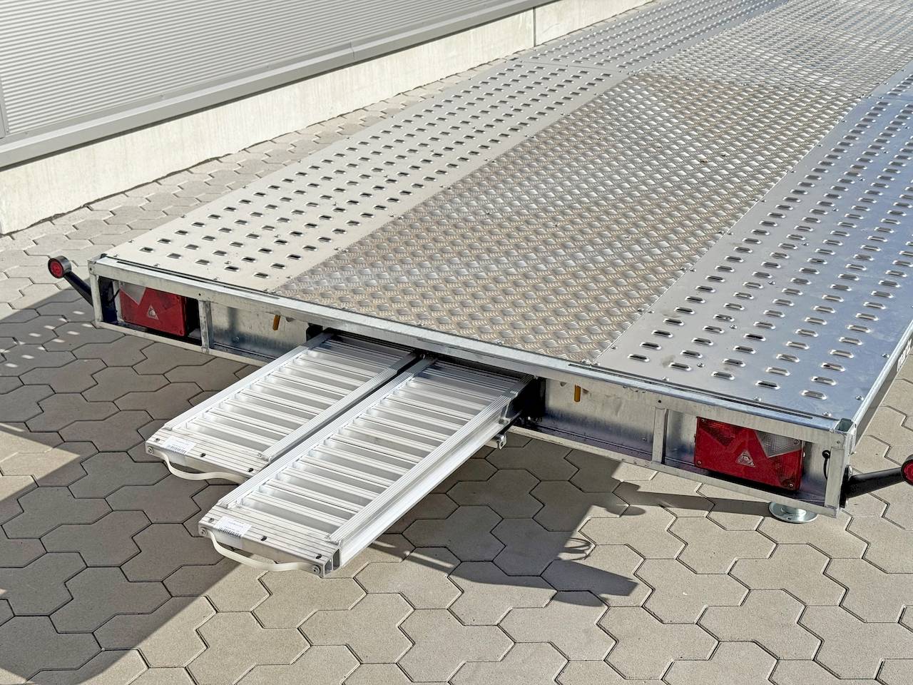 MARTZ GT PLUS 850/3 S 3,5T | ALUBODEN MITTIG | ALURAMPEN