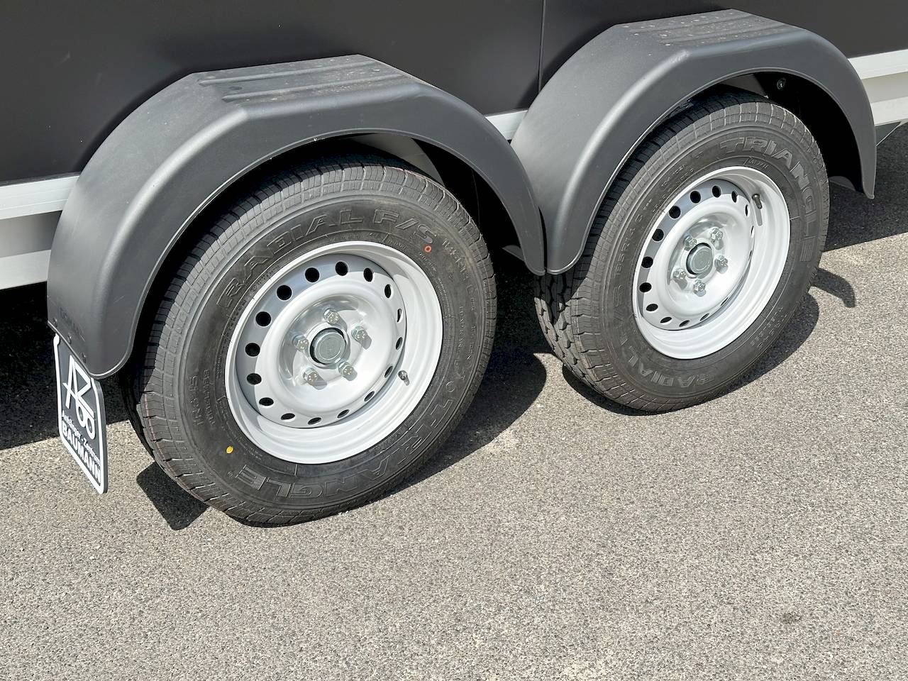 VEZEKO TK C 27.40 | BLACK | RAMPE | SEITENTÜR