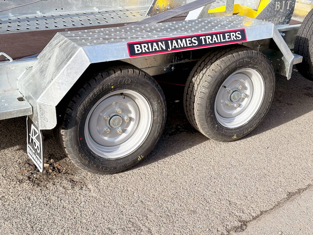 BRIAN JAMES DIGGER PLANT 543-3217-35-2-12 | TRACSTRAP | EINZELRAMPEN