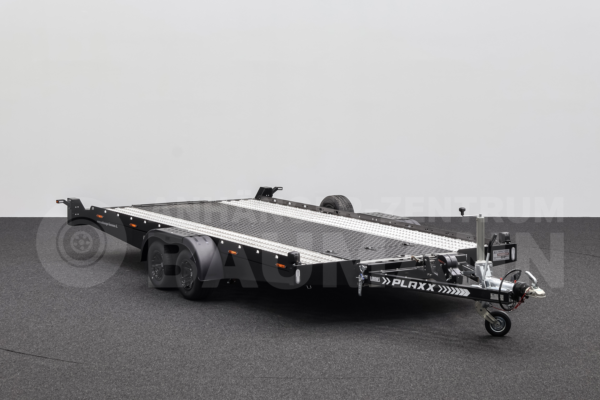 LORRIES PLAXX27-4520