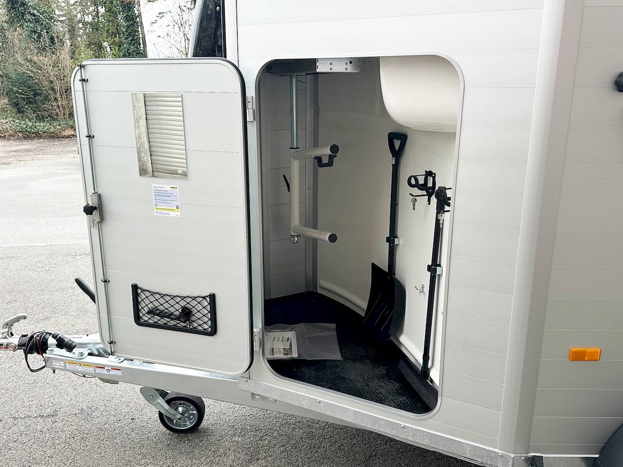 HUMBAUR XANTHOS AERO 2400 | BLACK