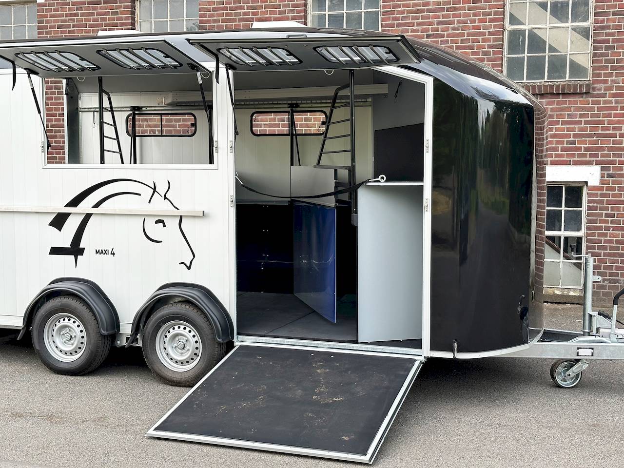 CHEVAL LIBERTE MAXI 4 SCHRÄGSTEHER
