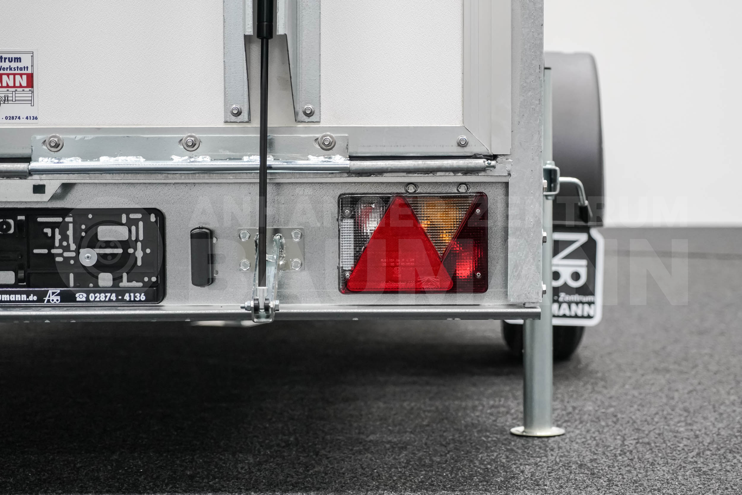 BLYSS F1336HD | RAMPE | SEITENTÜR