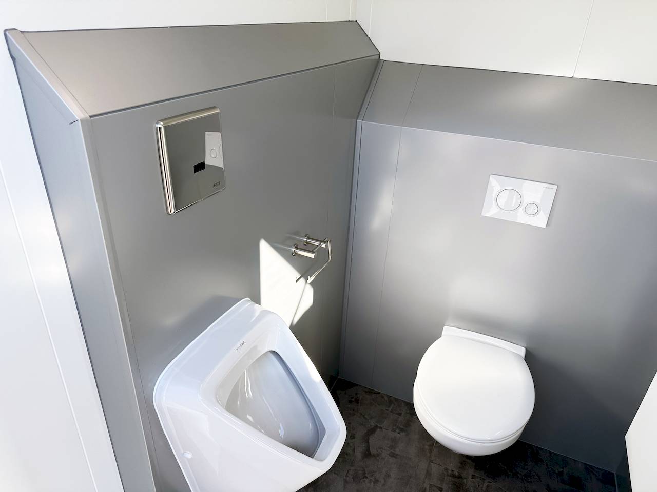 VEZEKO WC D 24.72 UNISEX LUX | SILBER
