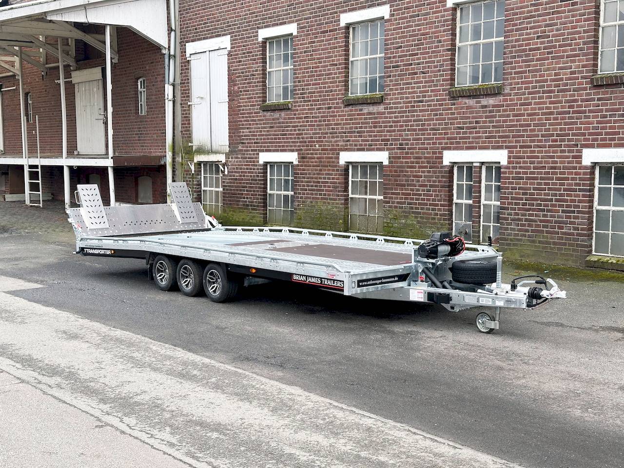 BRIAN JAMES T TRANSPORTER 231-5522-35-3-10 | FDC | KOMFORT | E-ANKIPPBAR | TRIDE