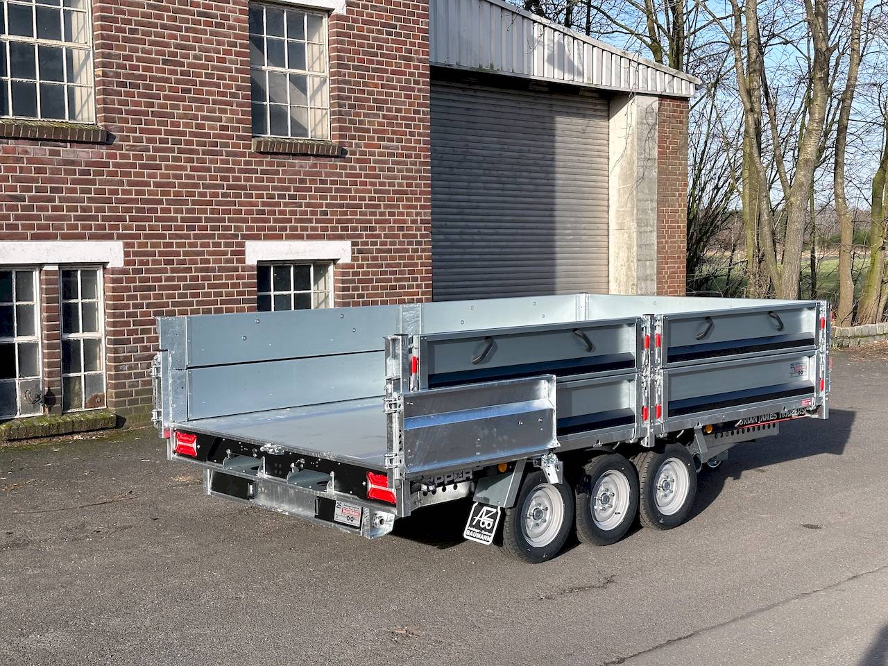 BRIAN JAMES TIPPER 526-3620-35-3-12 | TRIDEM | HECKTÜREN | BORDWANDAUFSATZ 30CM