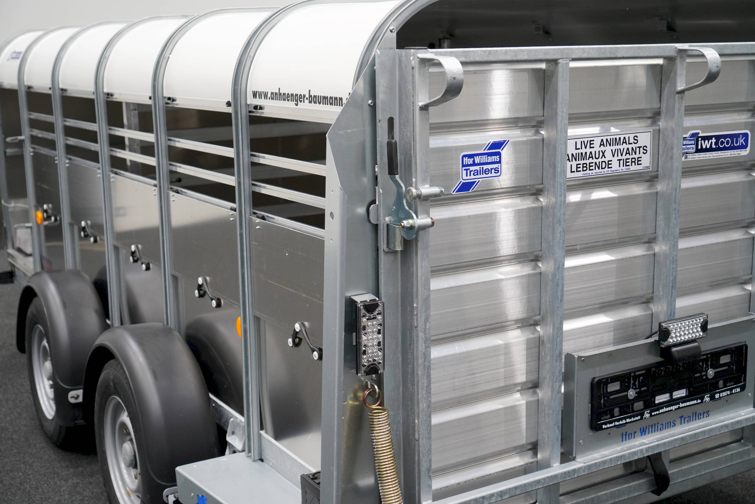 IFOR WILLIAMS TA5 | 12x4