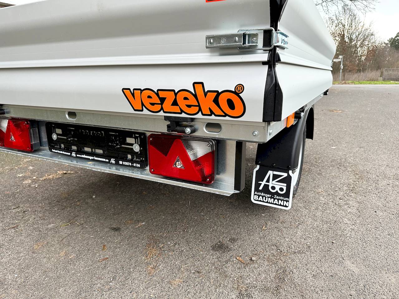 VEZEKO TITBIT 08A 13R
