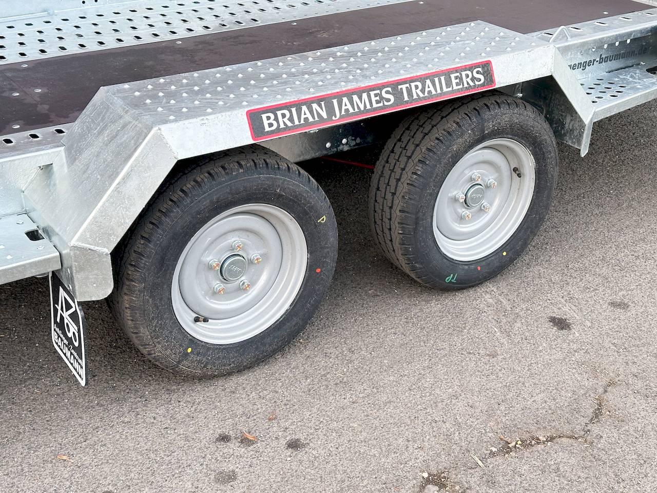BRIAN JAMES DIGGER PLANT 543-3717-35-2-12 | SCHWERLASTRAMPE