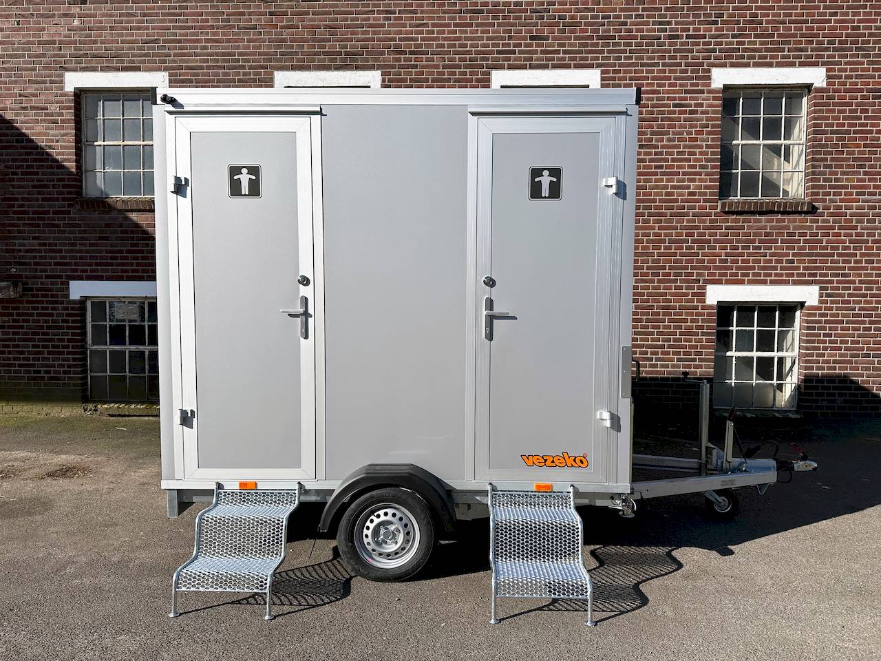 VEZEKO WC D 24.72 UNISEX LUX | SILBER