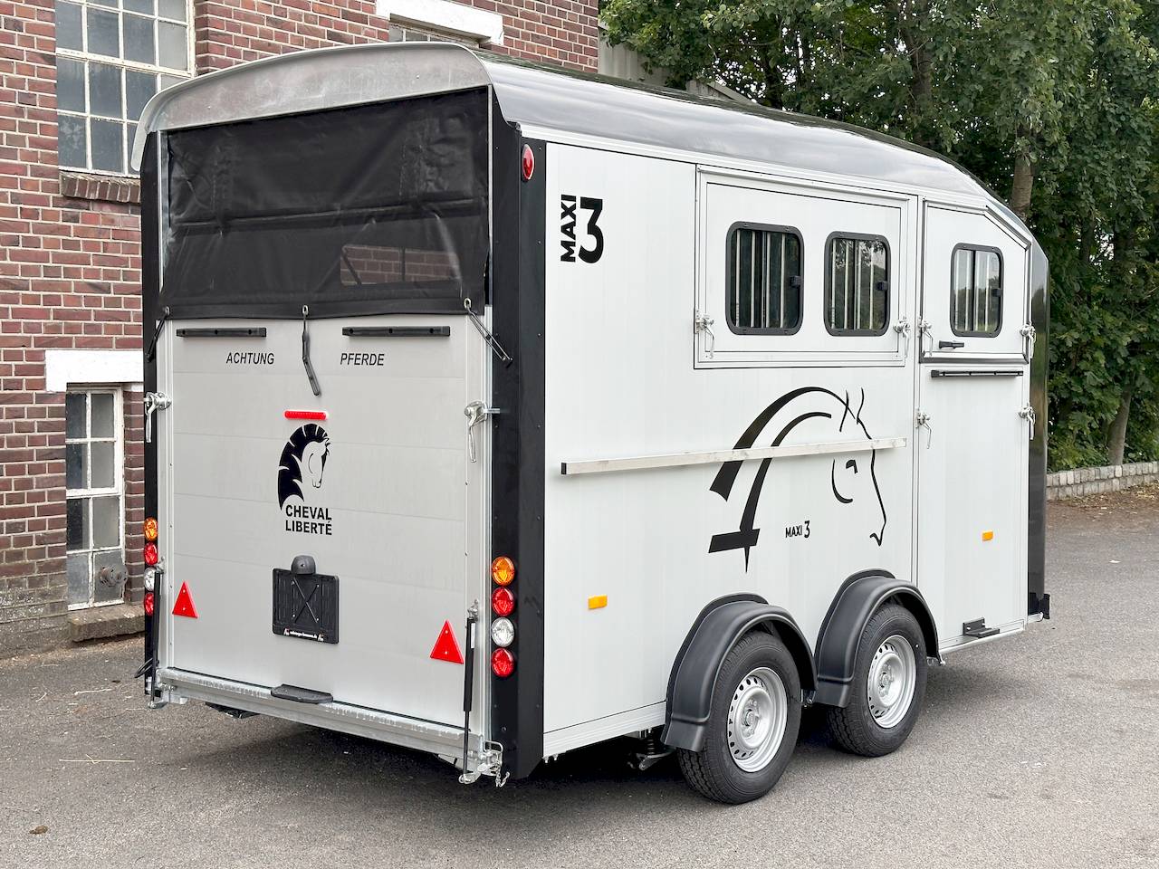 CHEVAL LIBERTE MAXI 3 SCHRÄGSTEHER