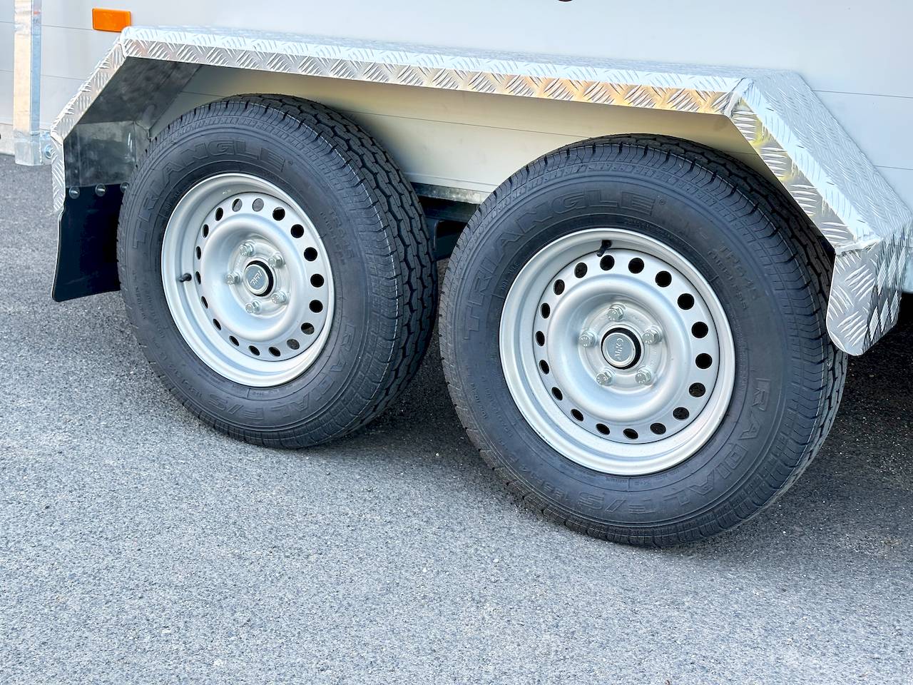 VEZEKO VT 2700 ALUBODEN | RAMPE-/TÜR-KOMBI