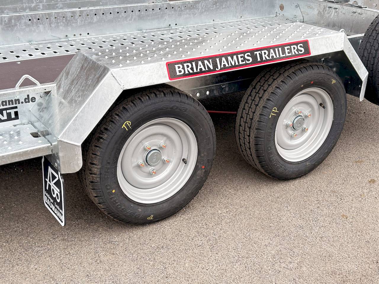 BRIAN JAMES DIGGER PLANT 543-2813-35-2-12 | SCHWERLASTRAMPE