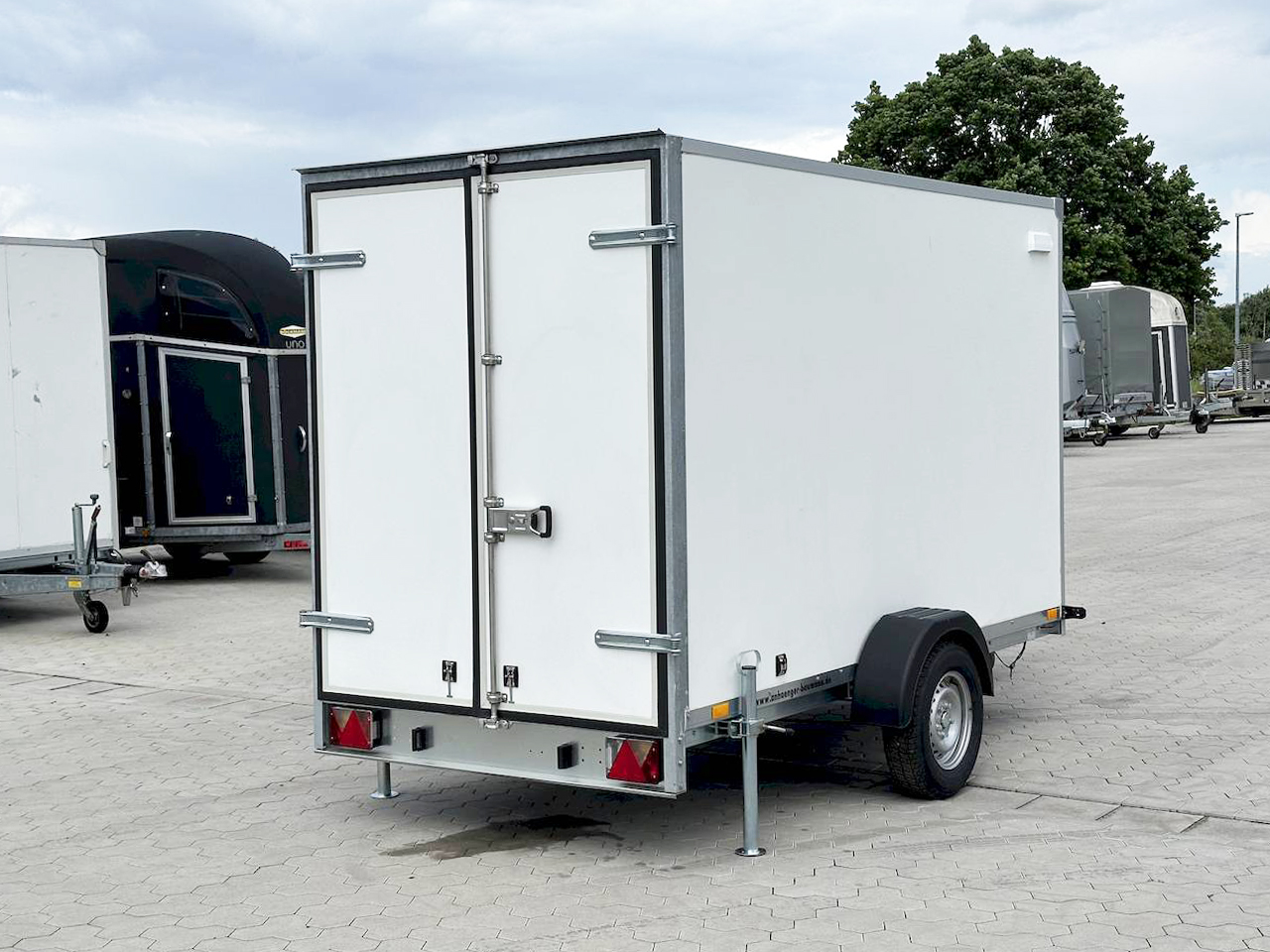 BLYSS F1330HD