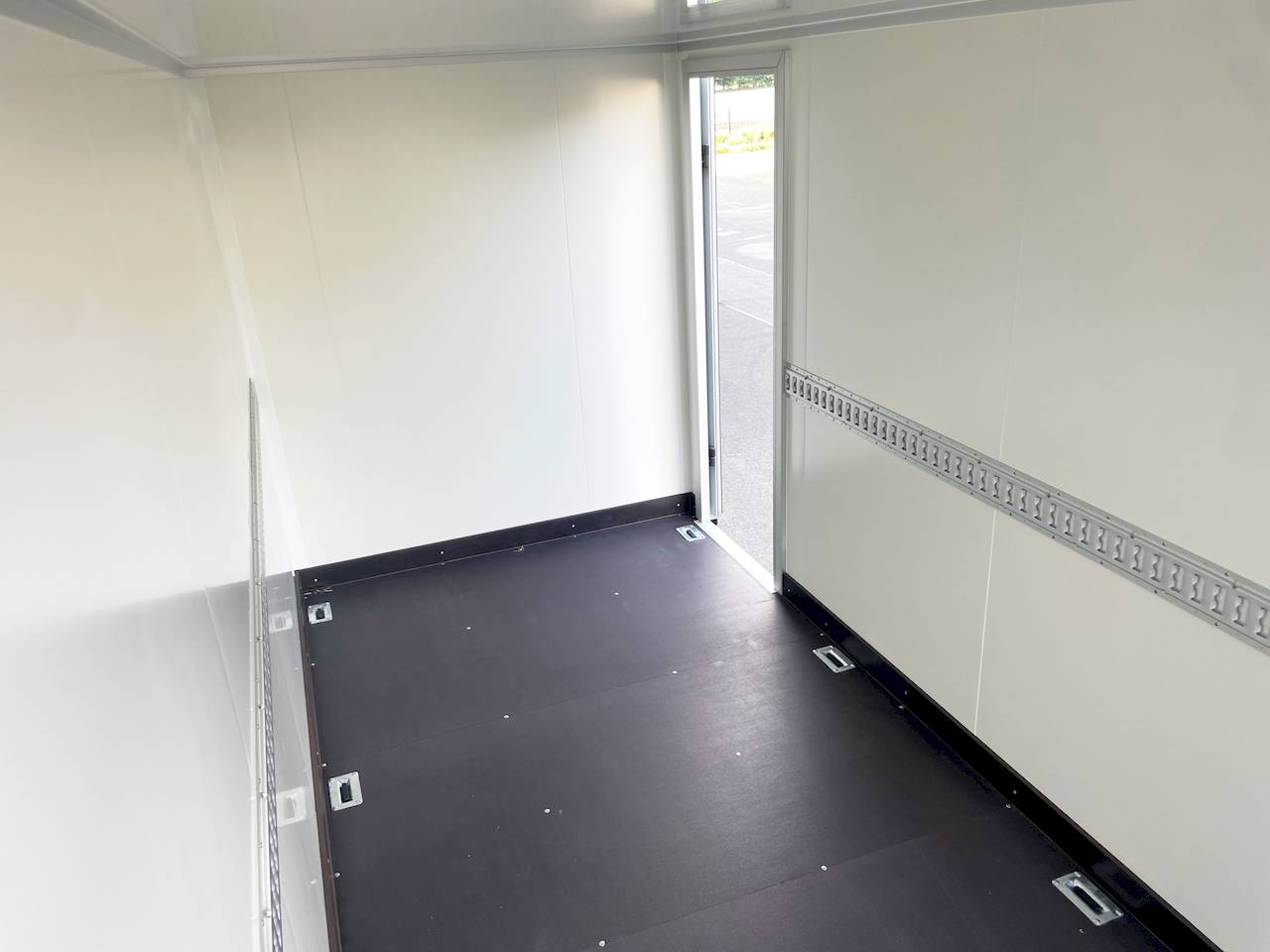 VEZEKO TK D 27.40 | BLACK | SEITENTÜR