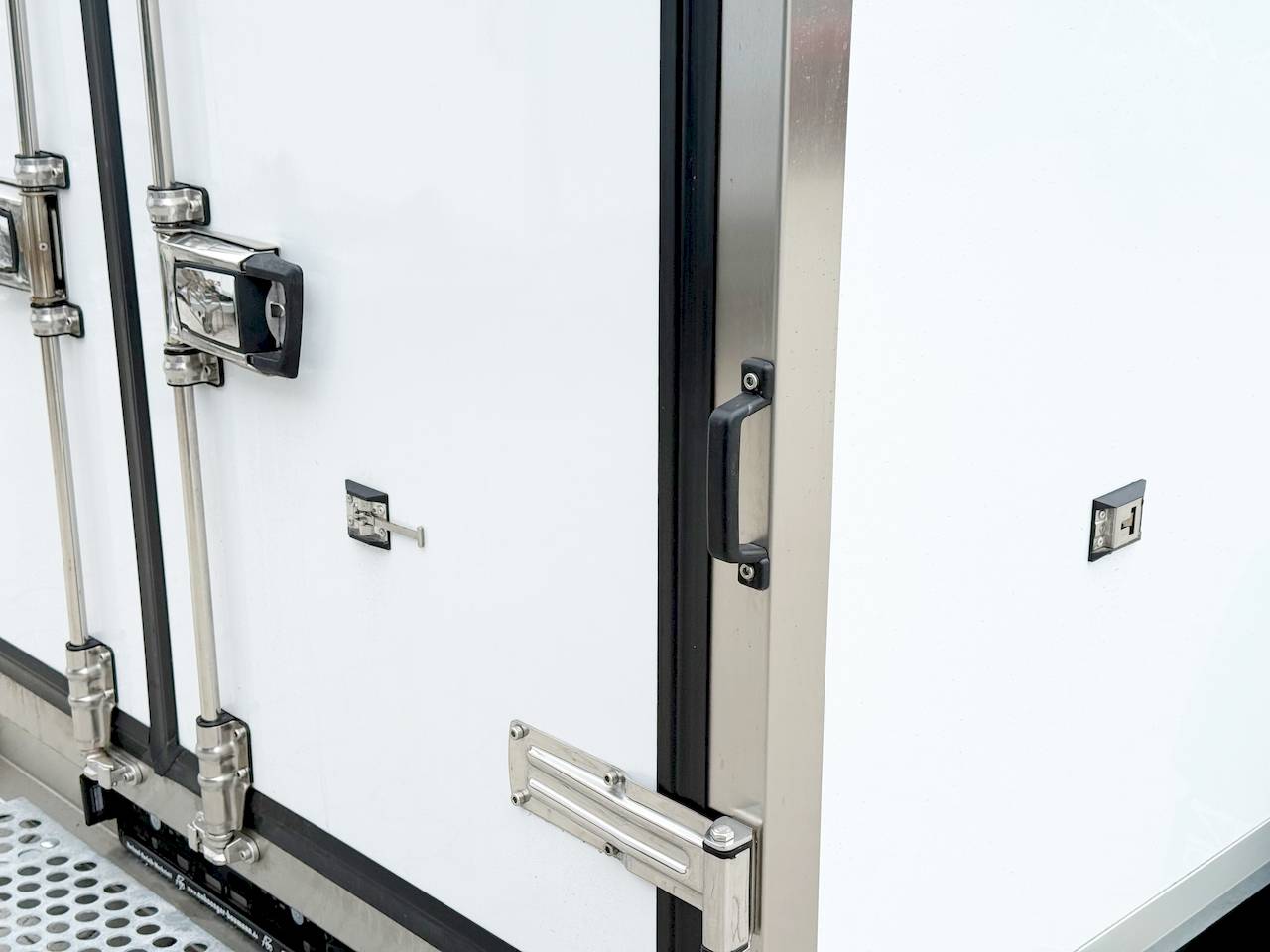 BAUMANN ER 3.7 FREEZE | SEITENTÜR