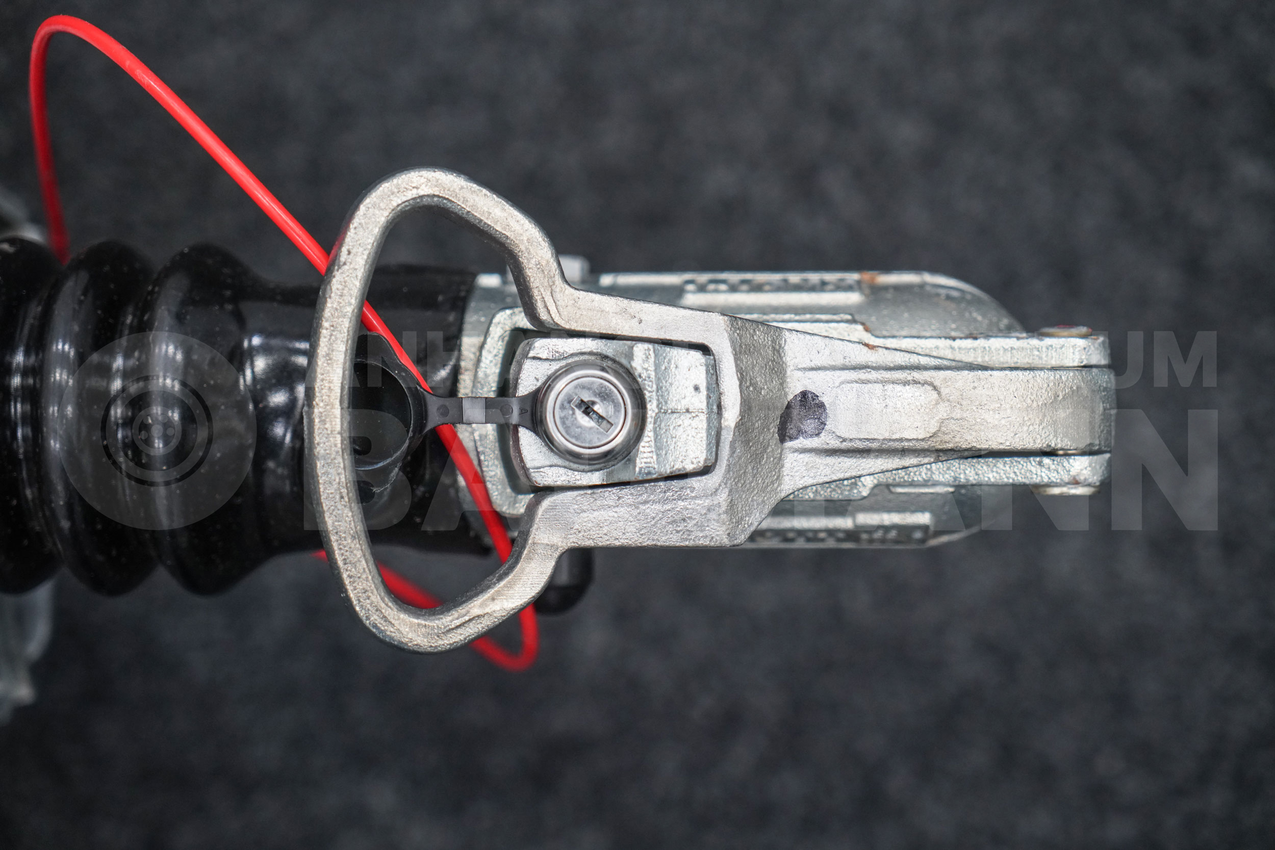 IFOR WILLIAMS P8G | 8x4 | 1400KG | STÜTZEN