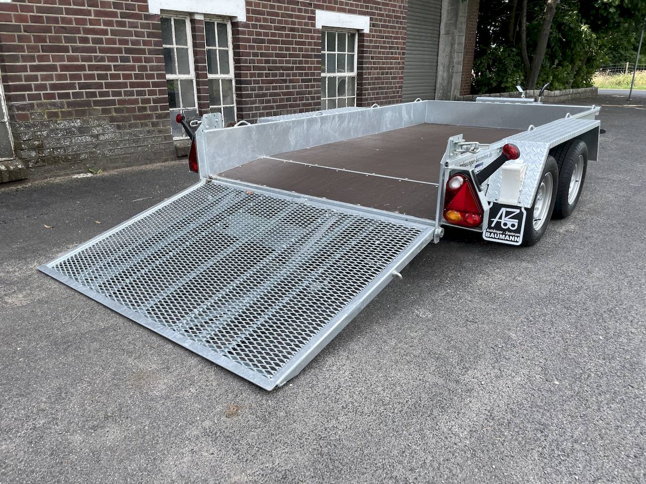 VARIANT 3516 B3 | MAXI LOAD