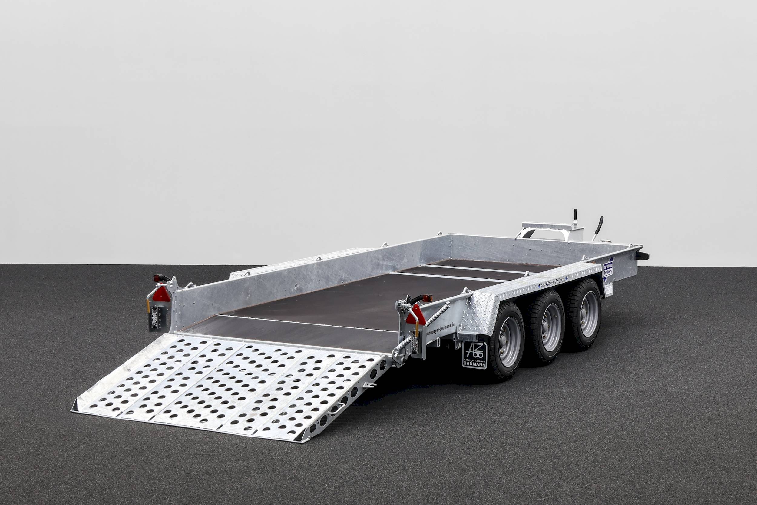 IFOR WILLIAMS GH146 TRIDEM | RAMPE