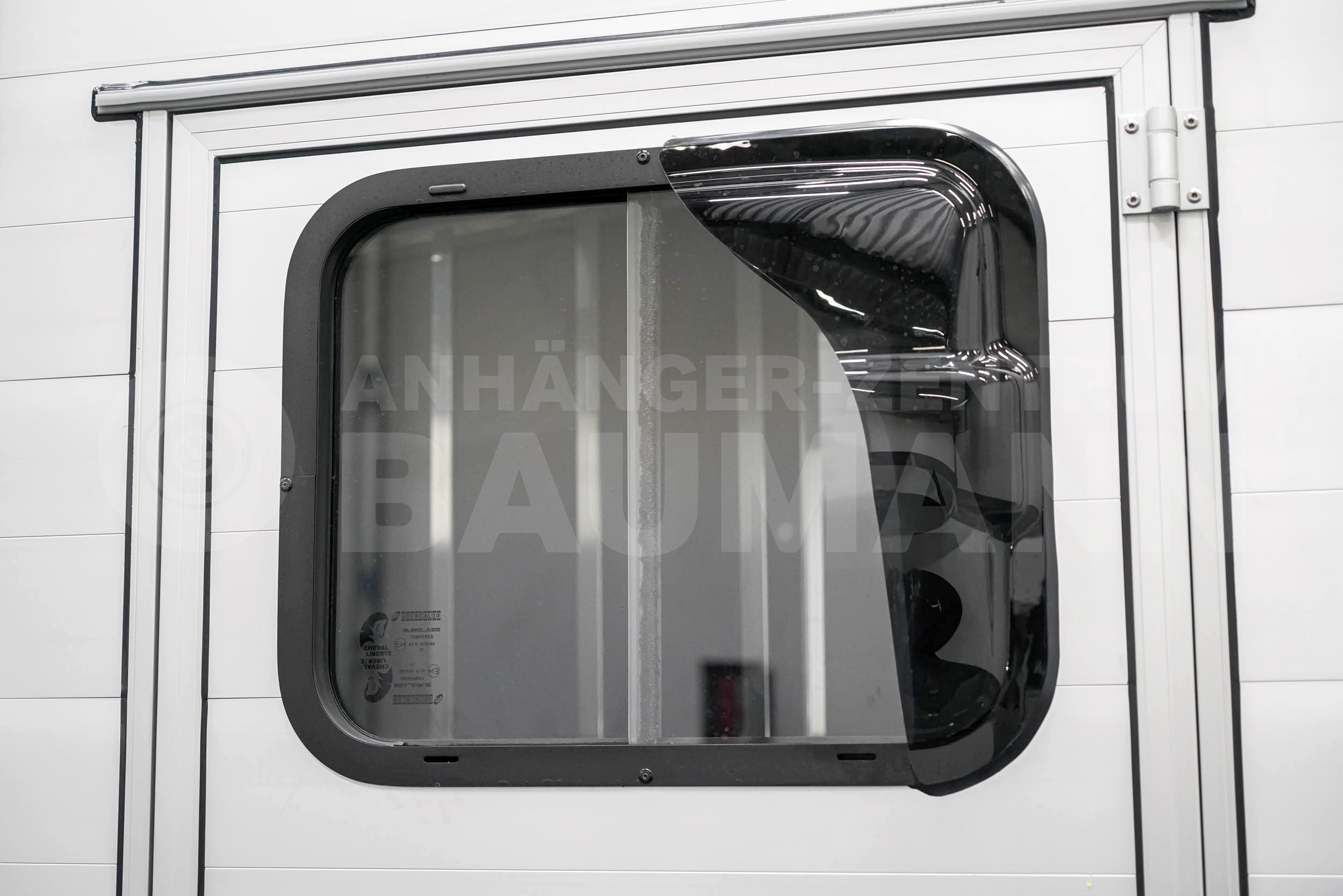 CHEVAL LIBERTE TOURING COUNTRY PREMIUM
