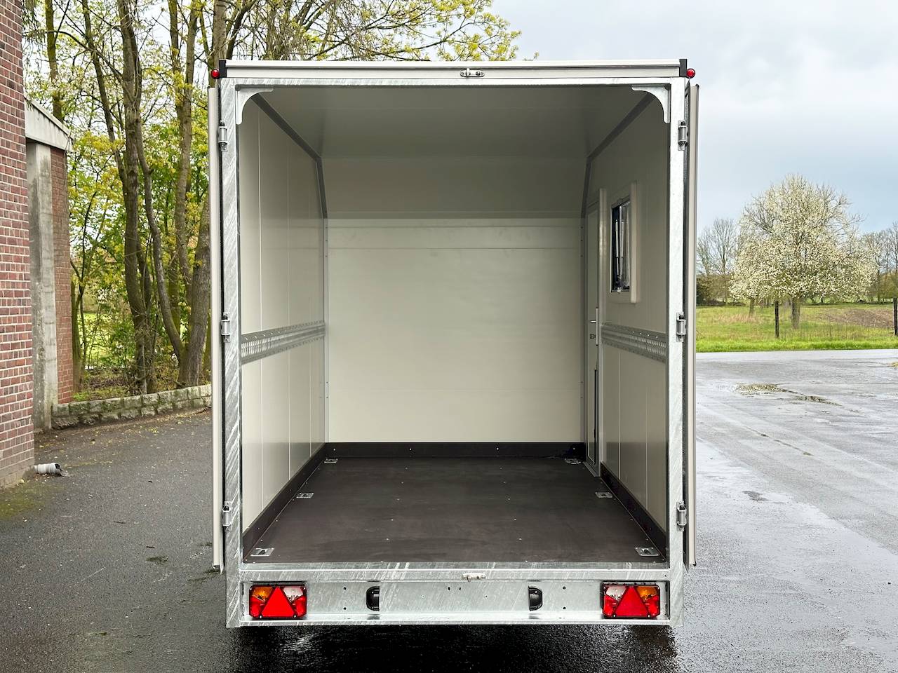 VEZEKO TK C 15.35 | BLACK | SEITENTÜR