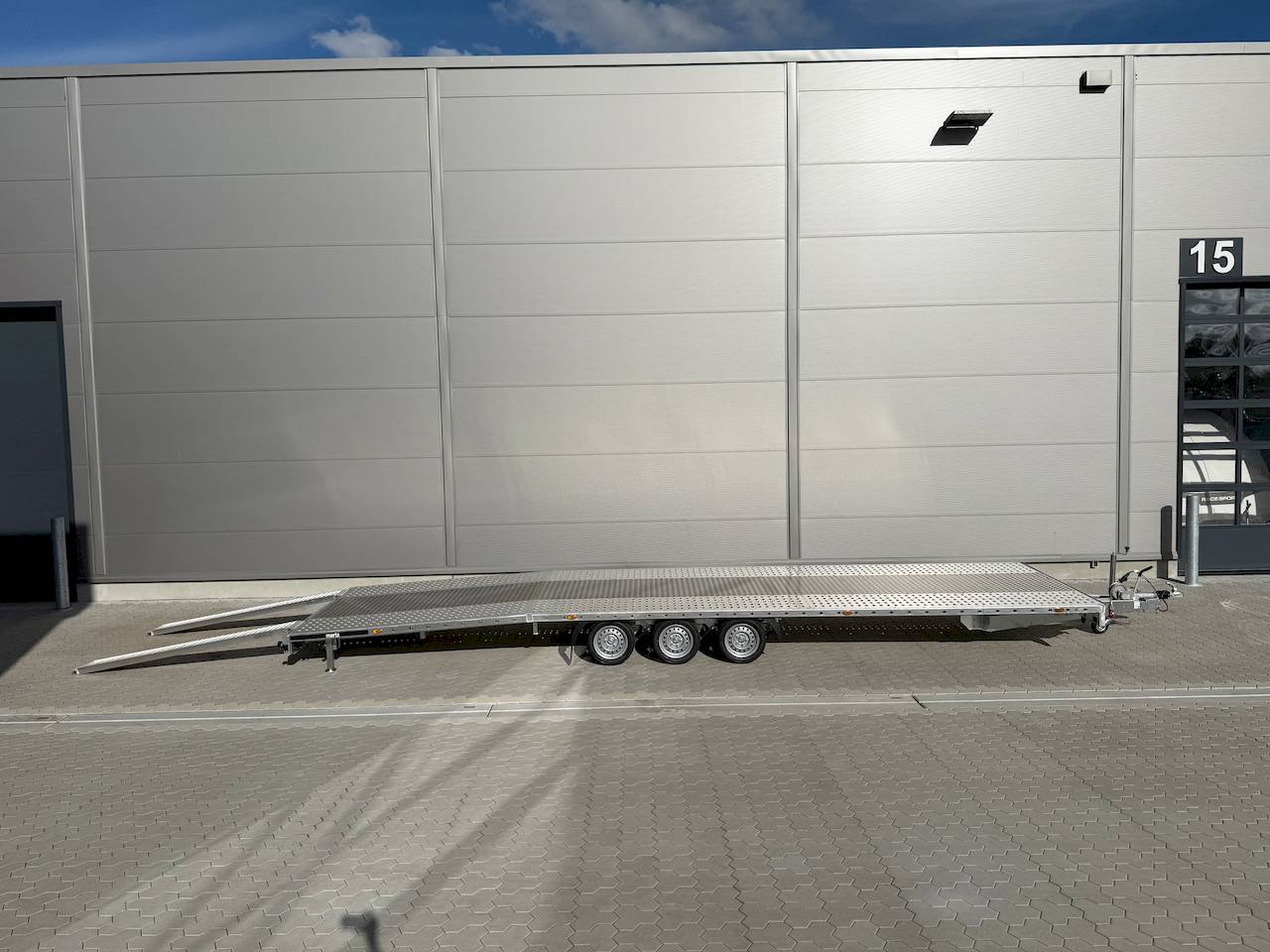 MARTZ GT PLUS 850/3 S 3,5T | ALUBODEN MITTIG | ALURAMPEN