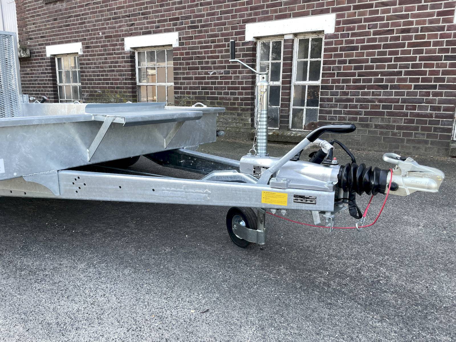 VARIANT 3516 B3 | MAXI LOAD
