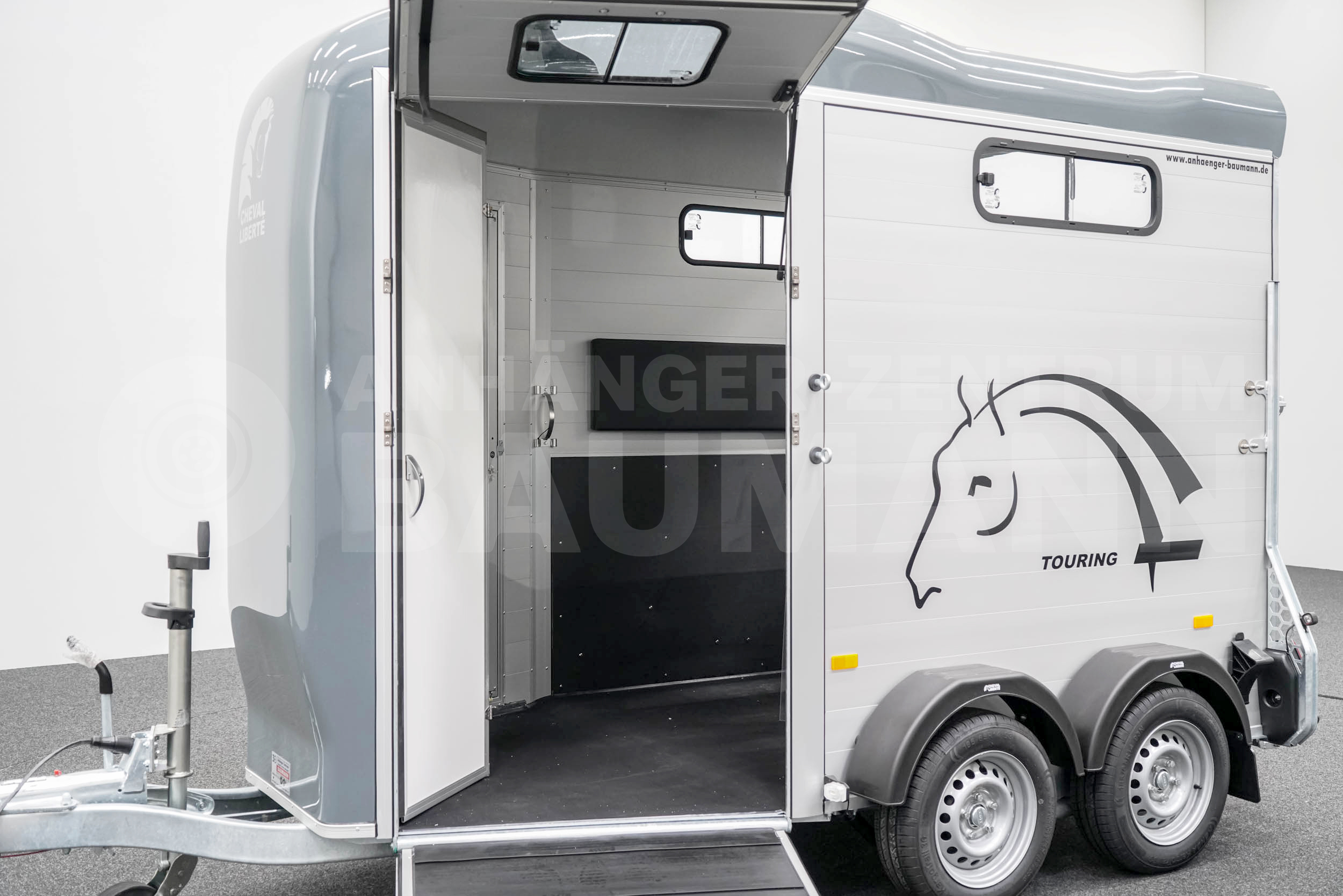 CHEVAL LIBERTE TOURING COUNTRY PREMIUM