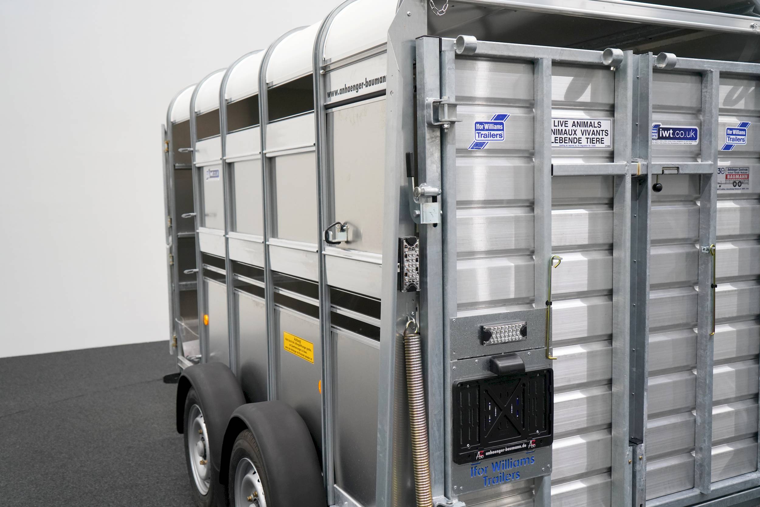 IFOR WILLIAMS TA5 | 10x6 | RAMPE-/TÜR-KOMBI