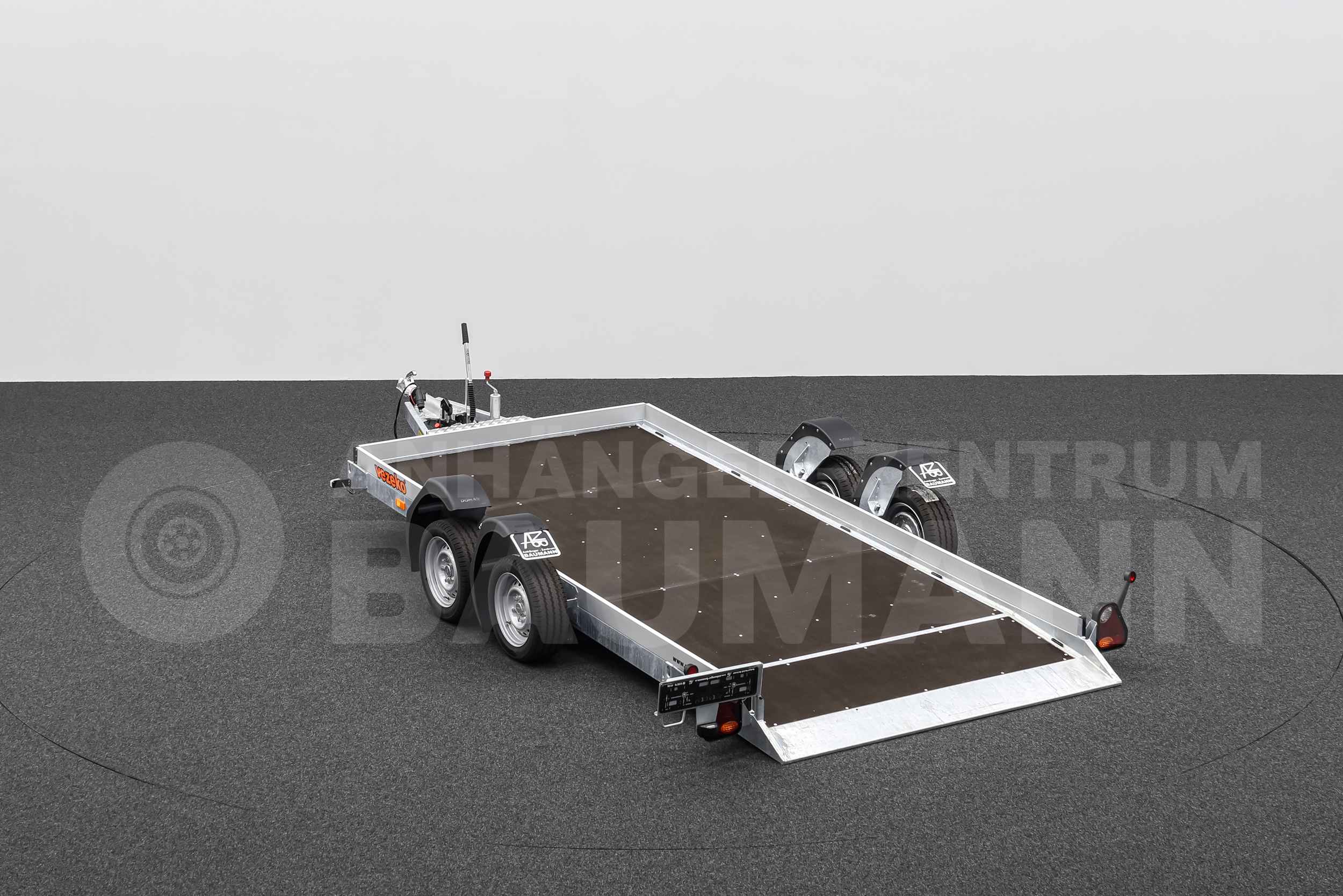 VEZEKO HUSKY CAR FB 35.39