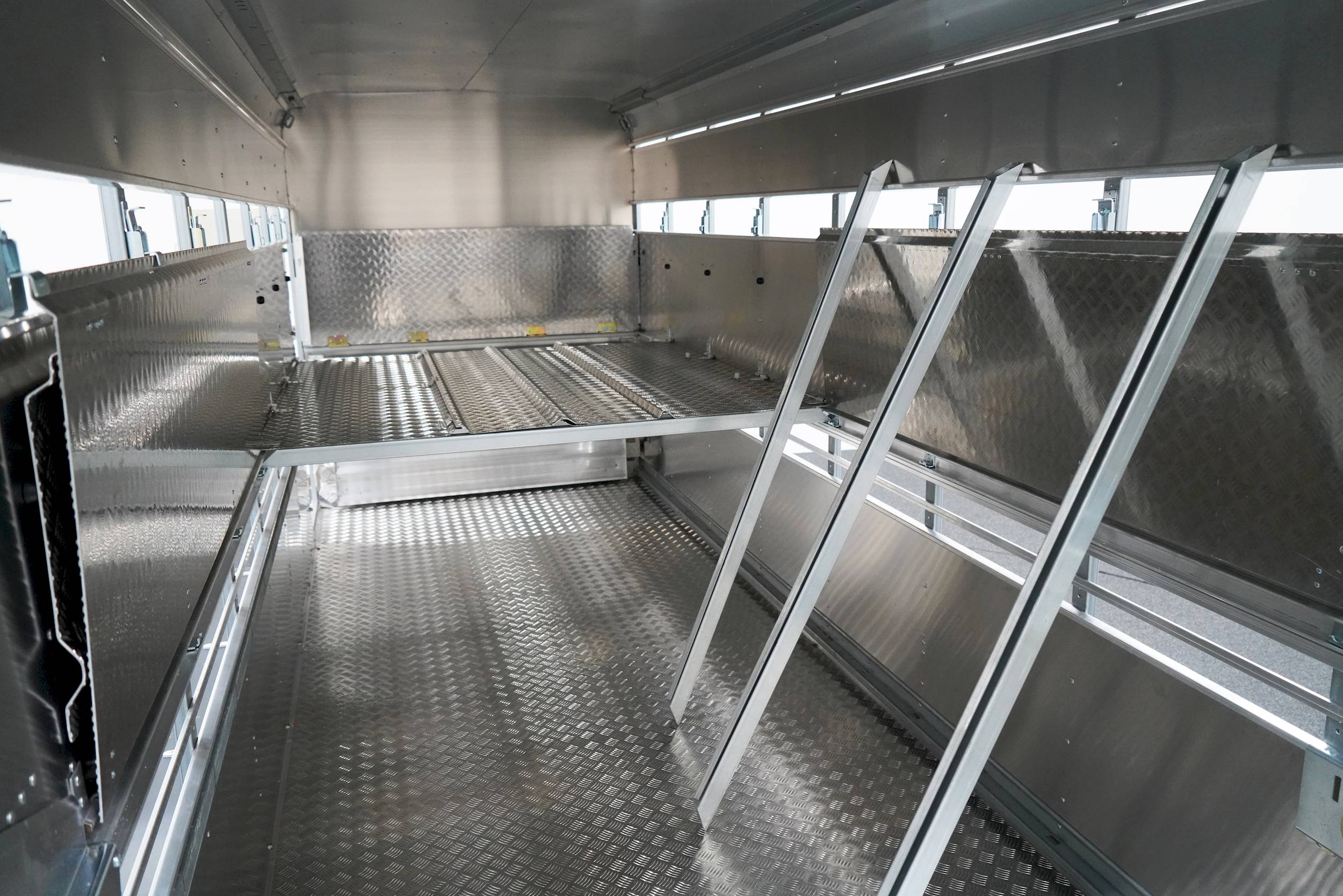 IFOR WILLIAMS TA510GT | 16x7 | TANK | DOPPELSTOCK