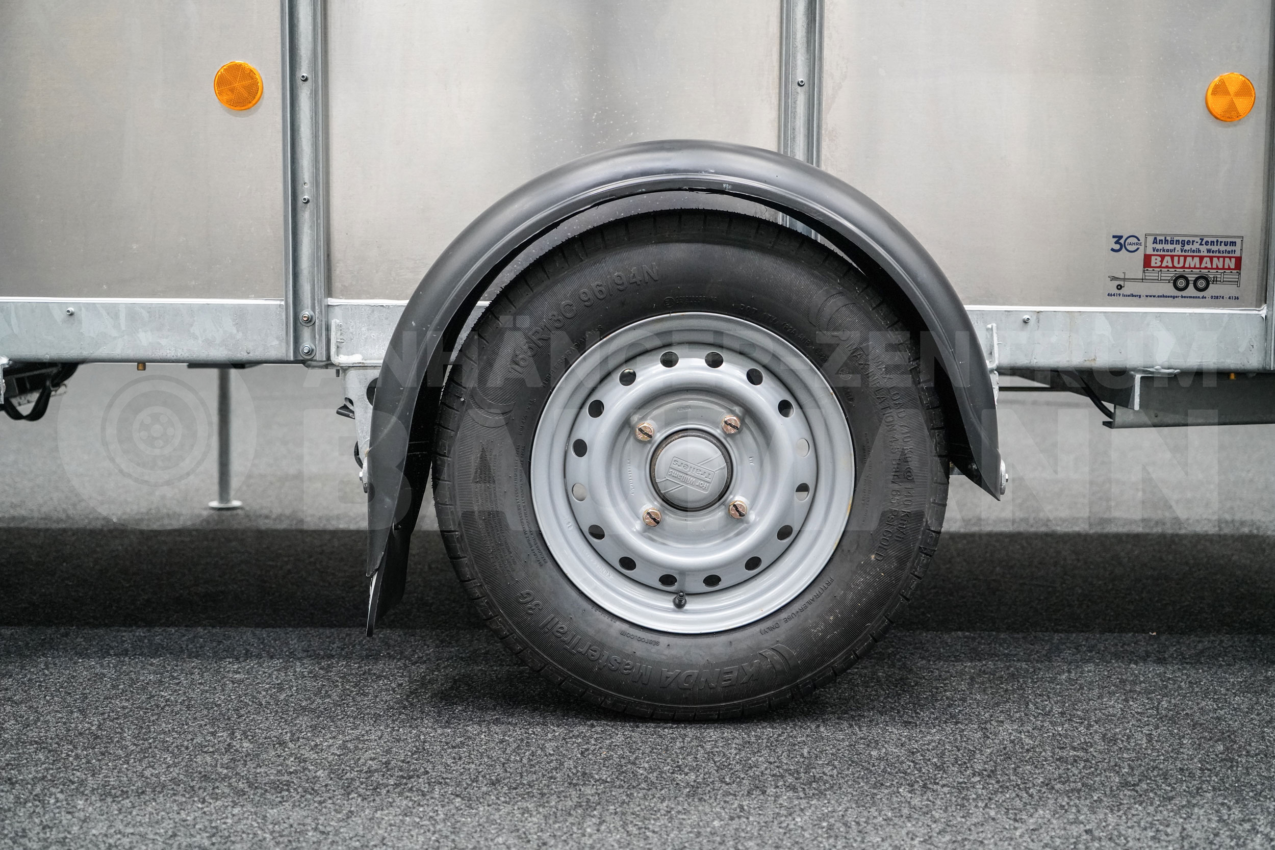 IFOR WILLIAMS P8G | 8x4 | 1400KG | STÜTZEN