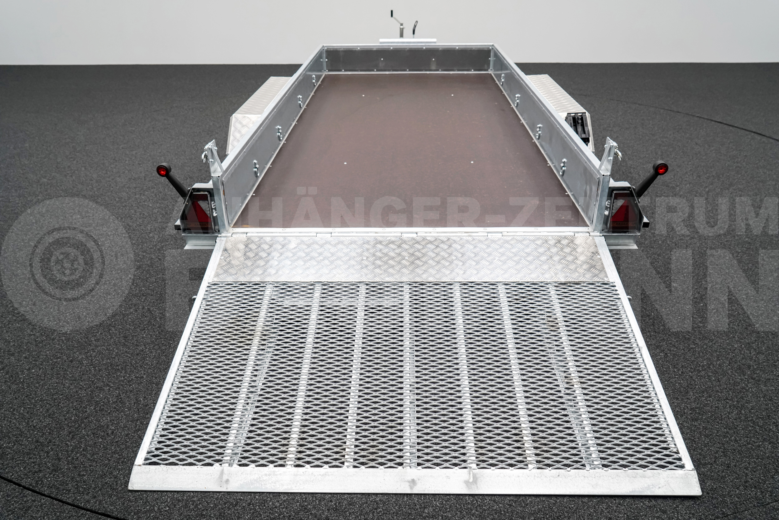 VARIANT 3518 M4 | MAXI LOAD