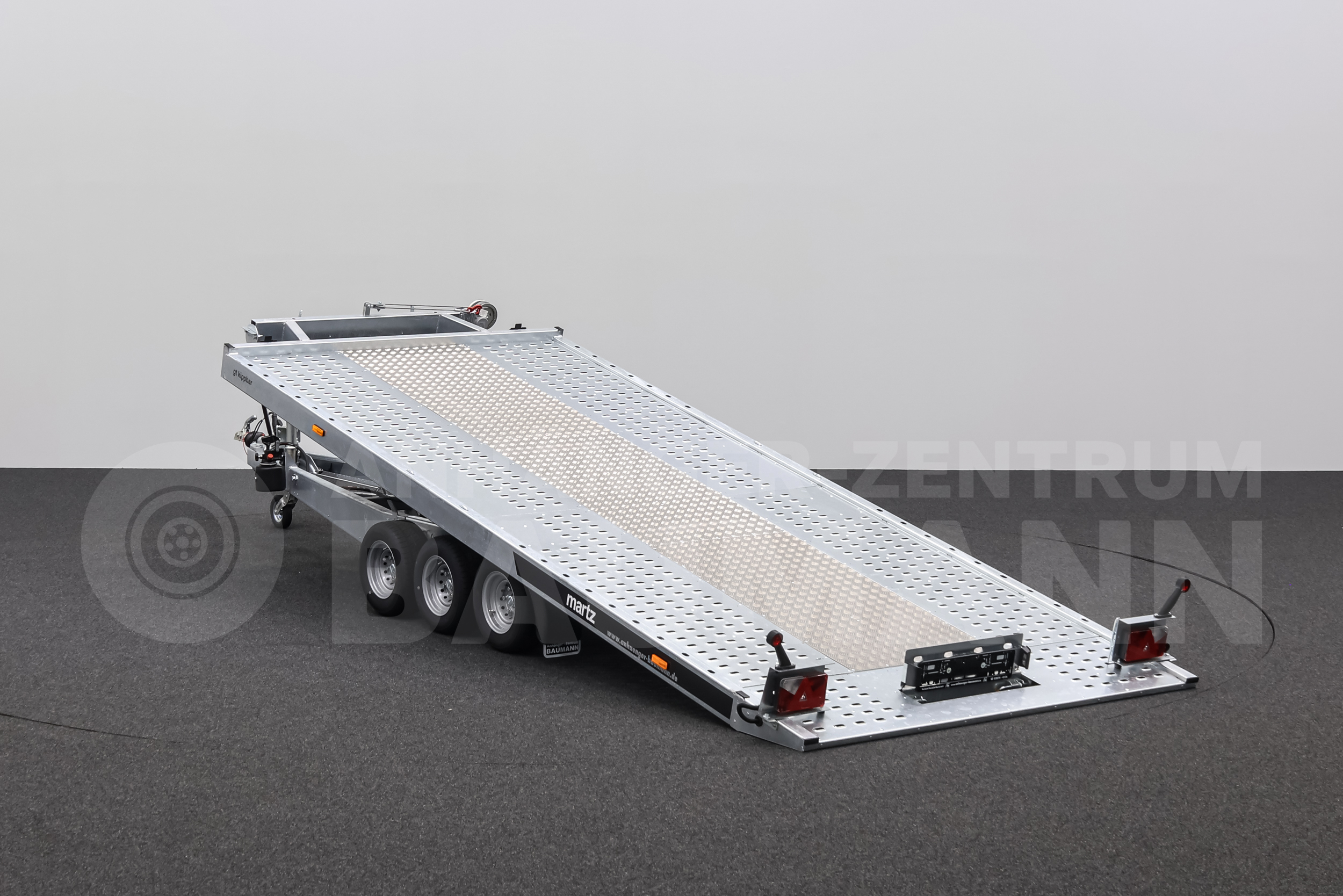 MARTZ GT KIPPBAR 480/3 3,5T | ALUBODEN MITTIG