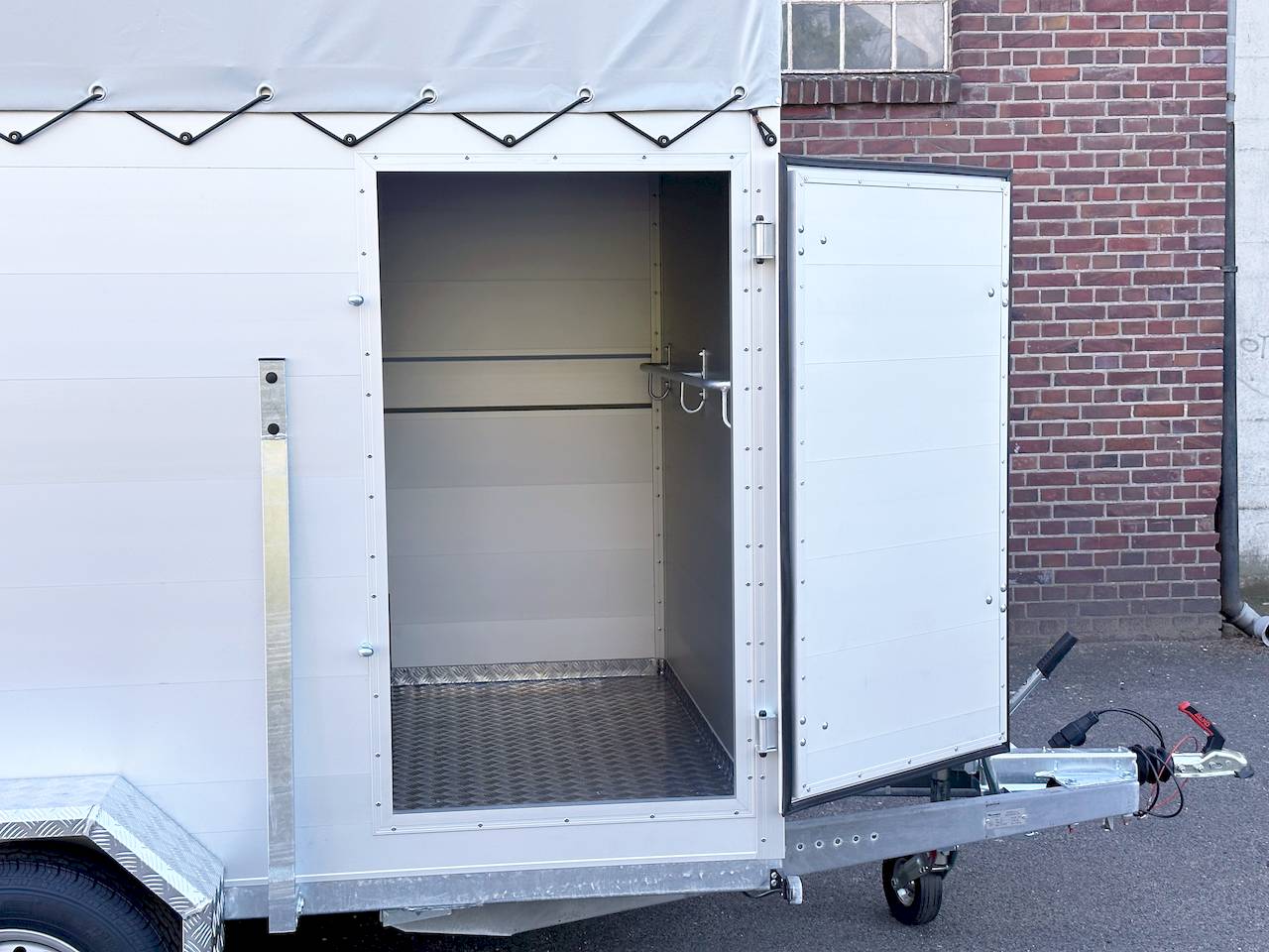 VEZEKO VT 2700 ALUBODEN | RAMPE-/TÜR-KOMBI