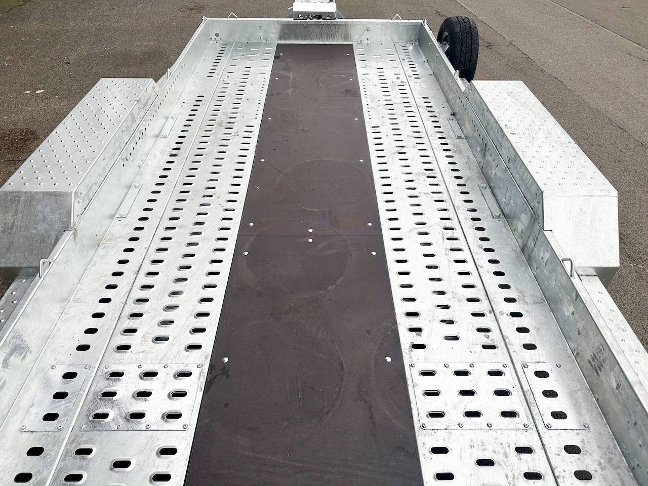 BRIAN JAMES DIGGER PLANT 543-3717-35-2-12 | EINZELRAMPEN